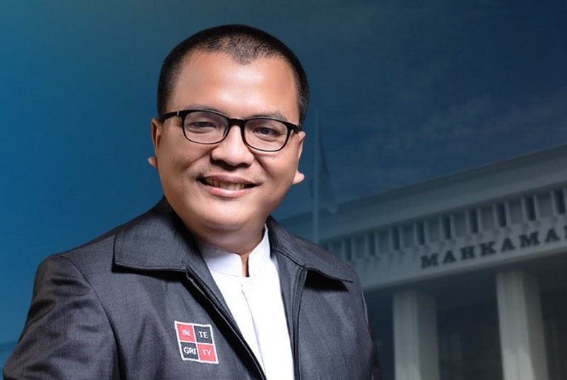 Denny Indrayana Sukses Mengarahkan Mata Menuju ke MK