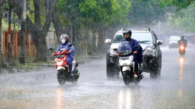 Jelang Musim Hujan, BMKG Imbau Warga Lakukan Langkah Antisipasi Banjir