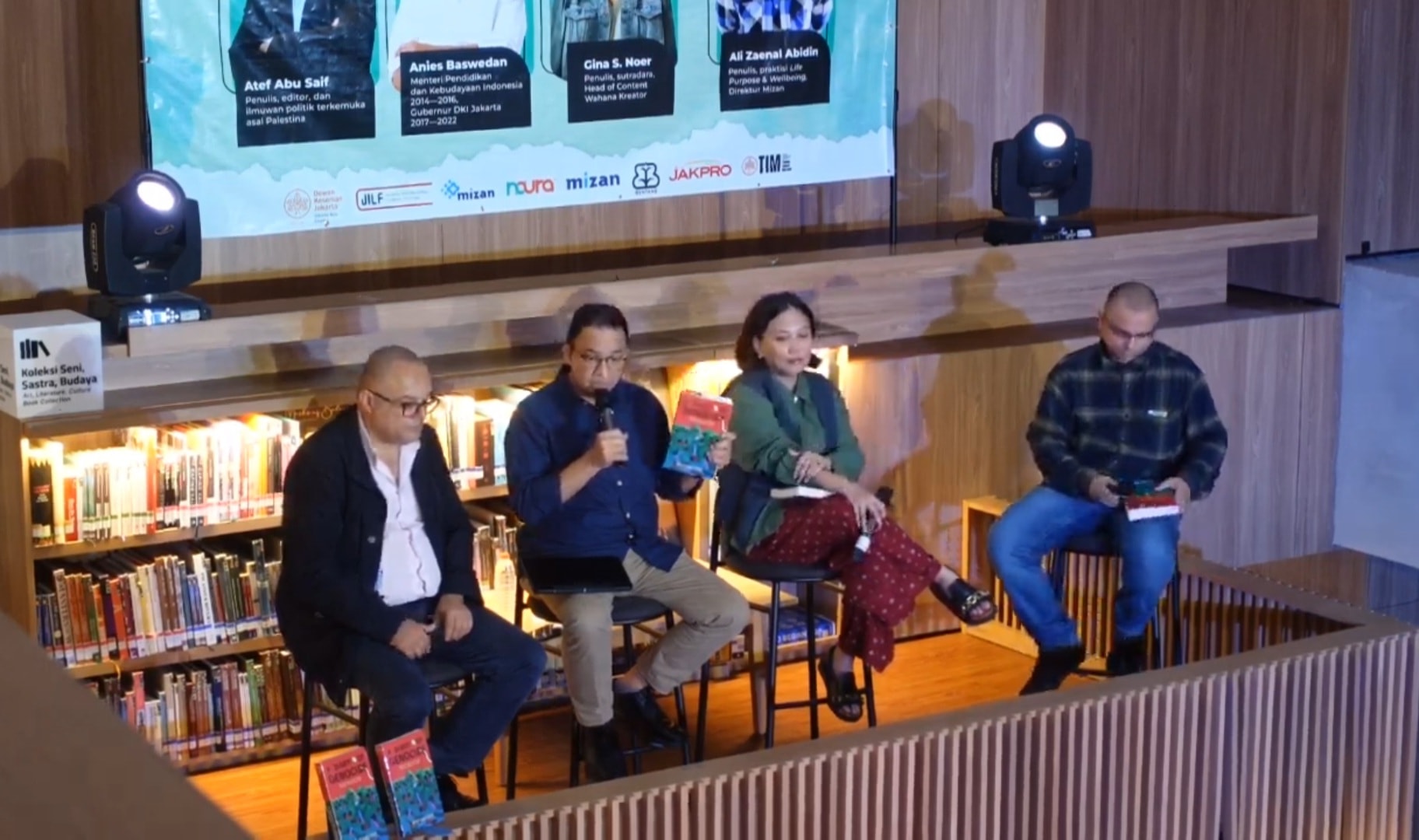 Diskusi Buku “A Dairy of Genocide,” Anies Baswedan Puji Kekuatan Palestina