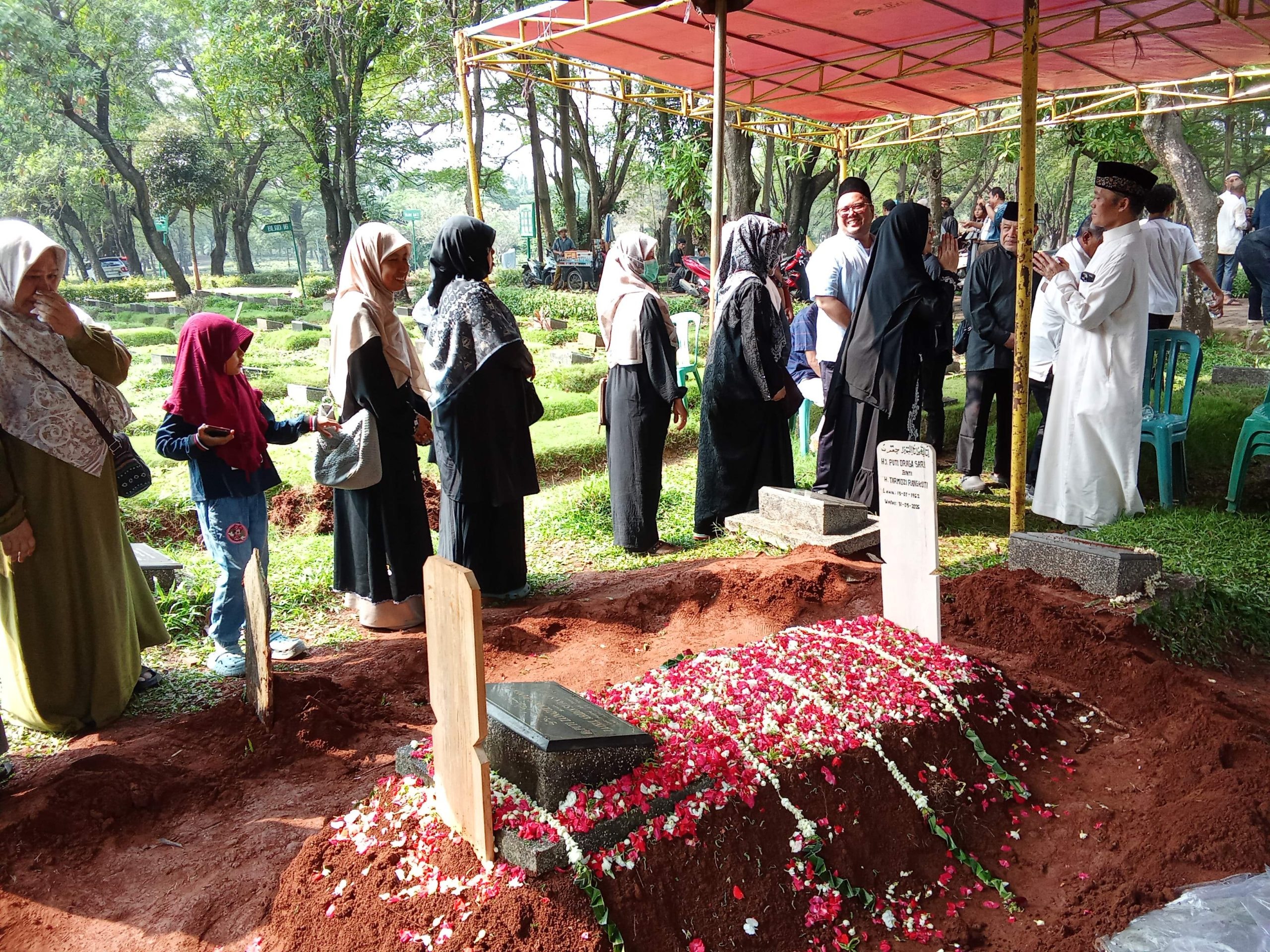 Pemilik Fajar Hidayah Draga Rangkuti Berpulang, Tinggalkan Warisan Pendidikan bagi Generasi Bangsa