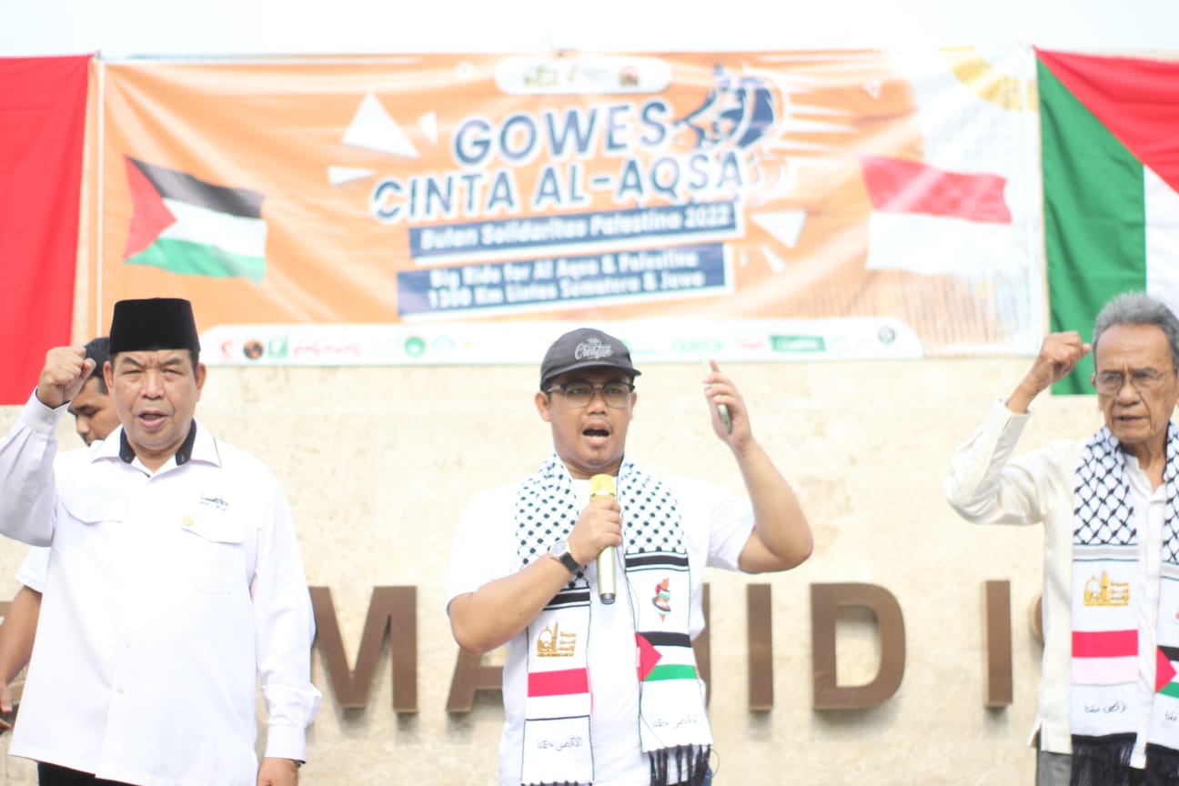 Ketua Pelaksana BSP 2022, Ganjar Darussalam dalam acara penyambutan tim Gowes Cinta Al Aqsa 