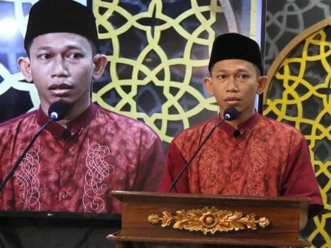 Ketua Umum Pengurus Pusat Perhimpunan Remaja Masjid Dewan Masjid Indonesia (PP PRIMA DMI) saat diskusi Publik "Peran Jurnalis Muslim di Era komunikasi Digital untuk Memperkuat Literasi Umat," di Hotel Balairung, Jakarta, Jumat (17/2). [foto: istimewa]