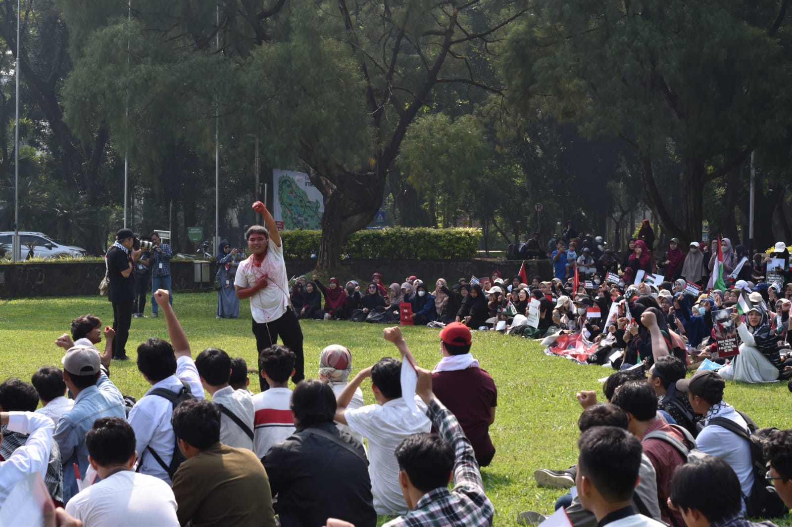 IPB Paparkan 6 Poin Pernyataan Sikap dalam Aksi Bela Palestina
